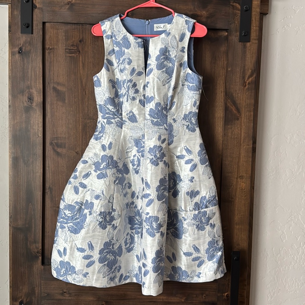 Brocade retro mini dress.